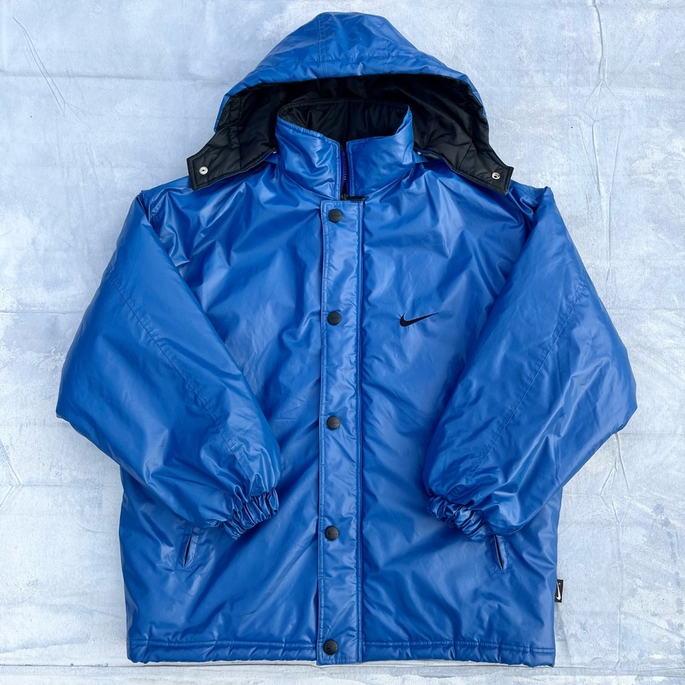 Rare vintage Nike x Agassi winter jacket in vibrant blue